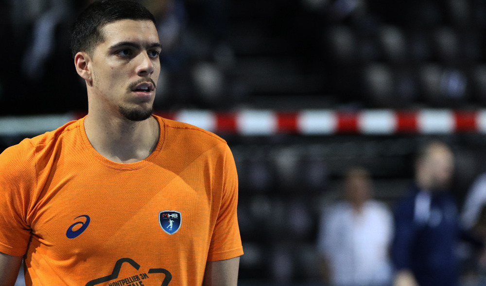 Grebille OUT pour une durée indéterminée