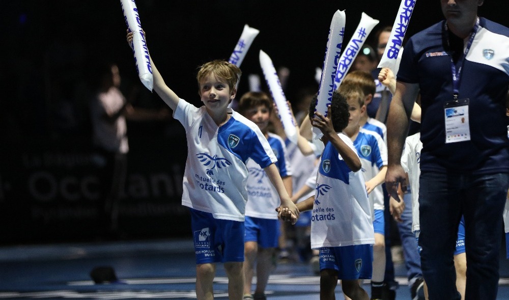 Licenciés du MHB, Stars de l’avant match