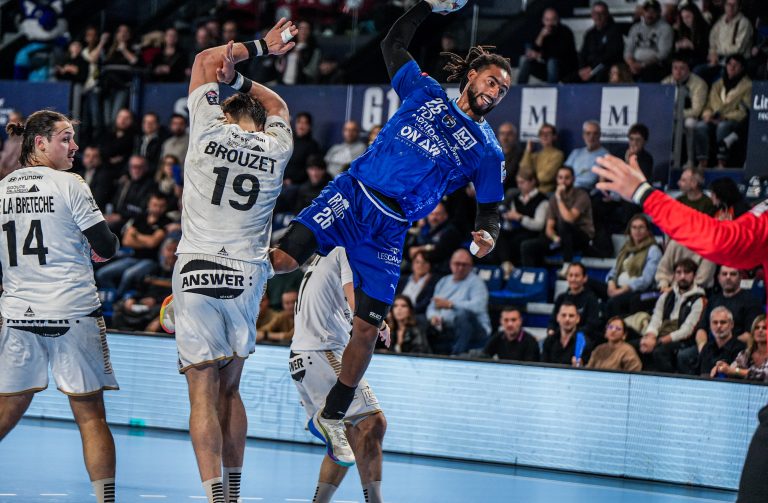 1/4 FINALE : MHB vs PAUC