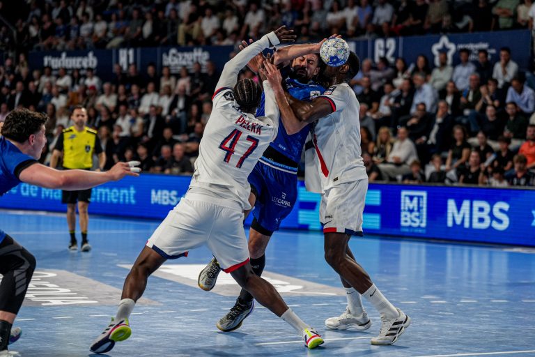 1/2 FINALE : MHB vs PSG